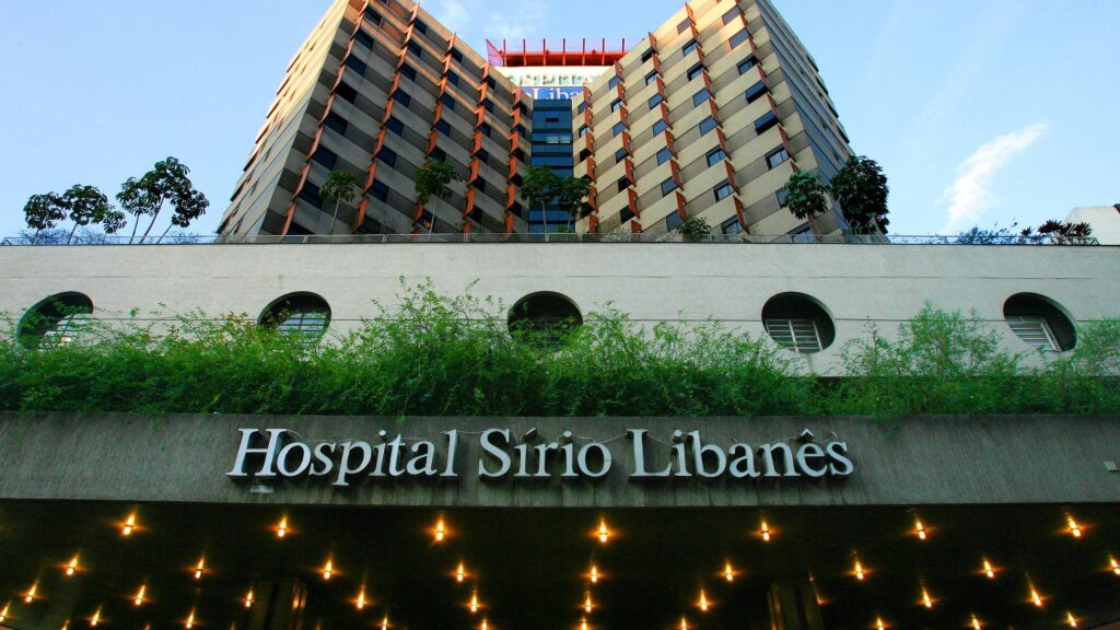 Hospital Sírio-Libanês em São Paulo, um dos hospitais mais renomados do Brasil incluso nos planos Amil empresariais.